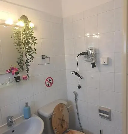 Stefaris Koutsou Court 105 *